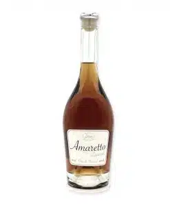 Zuidam Amaretto Likeur is een zachte Nederlandse likeur met echte amandelolie. Ambachtelijk geproduceerd en perfect als digestief of in cocktails.