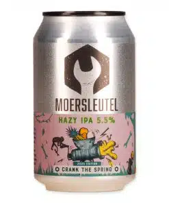Moersleutel Crank the Spring is een hazy IPA met mango, passievrucht en kokos. Fris, tropisch en perfect voor de lente.