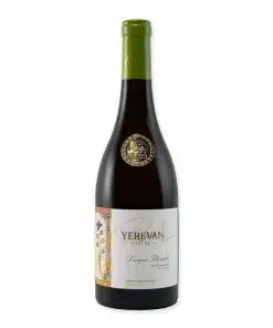 Armenia Wine Yerevan White Dry is een frisse, droge witte wijn uit Armenië met aroma’s van citrus, peer en witte bloemen. Zuiver en verkwikkend.