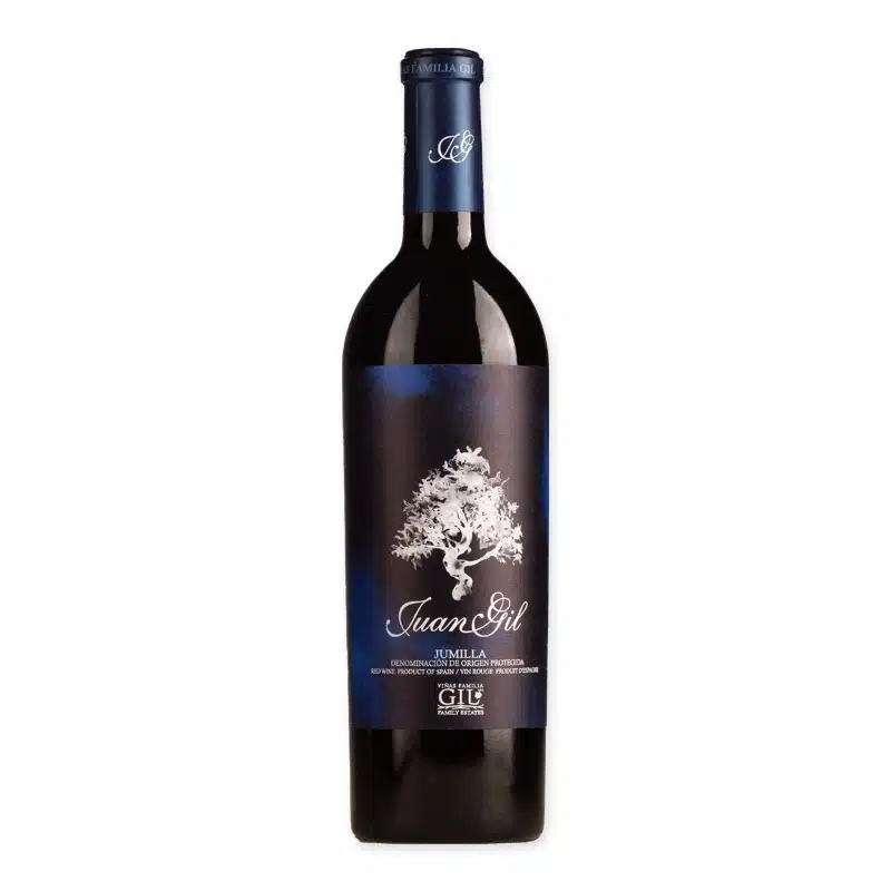 Juan Gil Blue Label is een krachtige Spaanse wijn uit Jumilla van Monastrell, Cabernet Sauvignon en Syrah. Vol, complex en elegant.