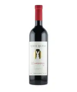 White bunny Qisturi Saghvine-Aleksandrouli